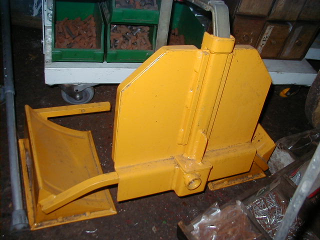 Car Clamp – Council Style - Front