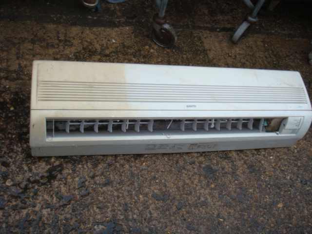 Air Conditioning Units - Small
