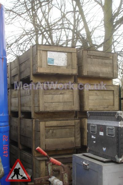 Long rectangular crates - Long rectangular crate4