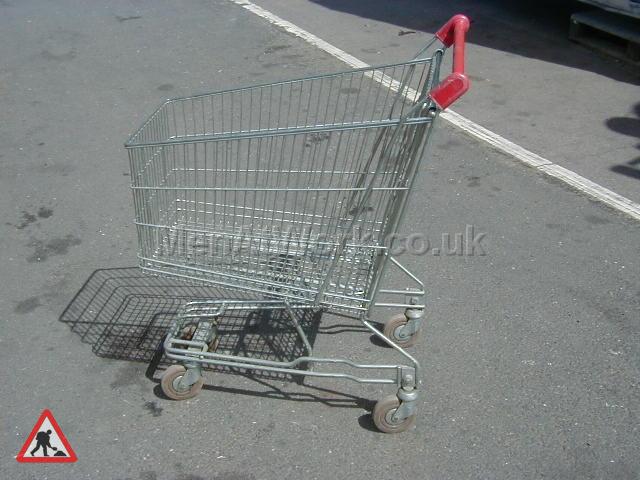 Supermarket trolleys - Shopping trolley 1