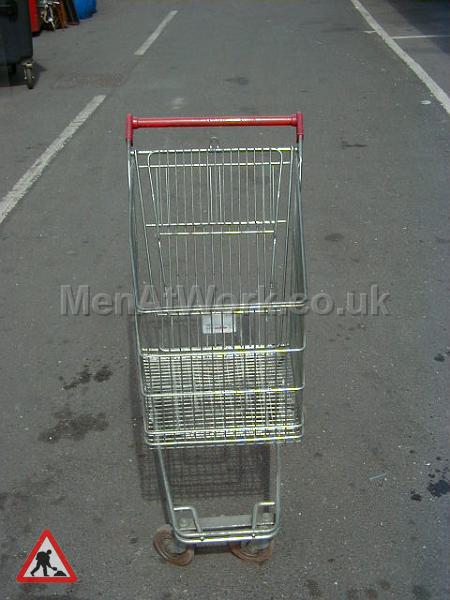 Supermarket trolleys - Shopping trolley 3