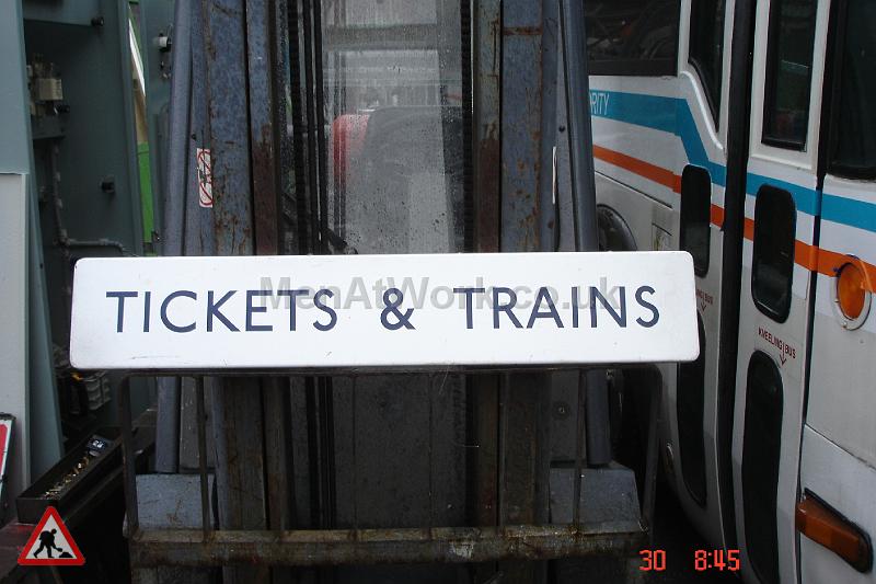 Tickets & Trains underground signs - Sign- tickets & trains