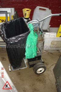 Cleaning Trolley - Metal trolley with handle