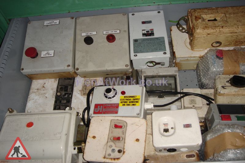 Various Electrical Switch Boxes - Various Electric Switch Boxes (5)