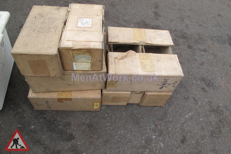 Cardboard Boxes Large - cardboard boxes (17)