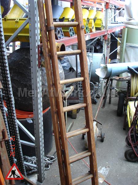 Wooden Ladders – Various Sizes - ladder 6a – 22′ 11  (2)
