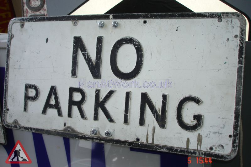 Parking Signs and Pay & Display - Parking Signs and Pay and Display (35)