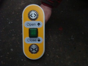 Train Door Open/Close Buttons - Train Open Close Buttons (3)