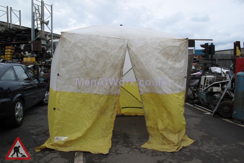 Workmans Tent - Workmans Tent Yellow and White (3)