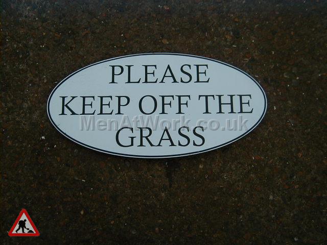 Please Keep off the grass - please keep  off the grass sign