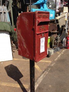 Post Mounted Post Box - Country Letter Box