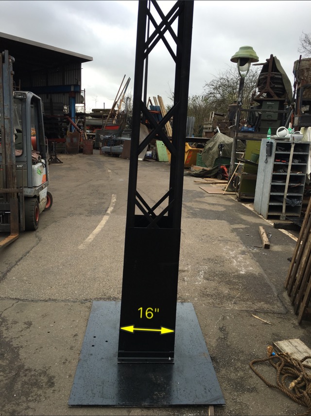 Metal Trellis Mast 25ft high 3 Available - IMG_1382
