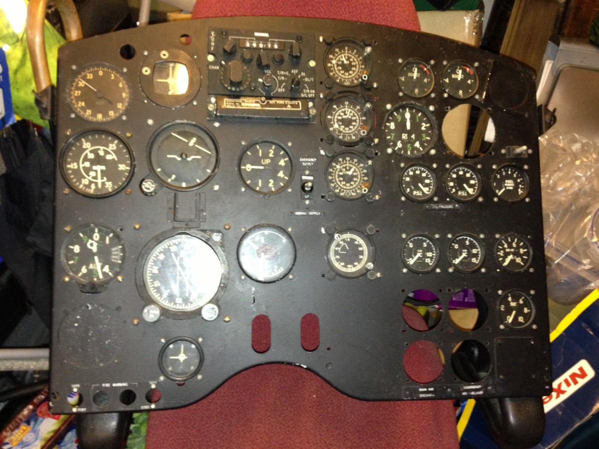 Aircraft Props - Cockpit Panel With Gauges