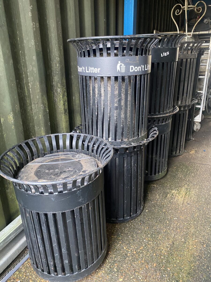 American Trash Cans 13 Available - IMG_2069